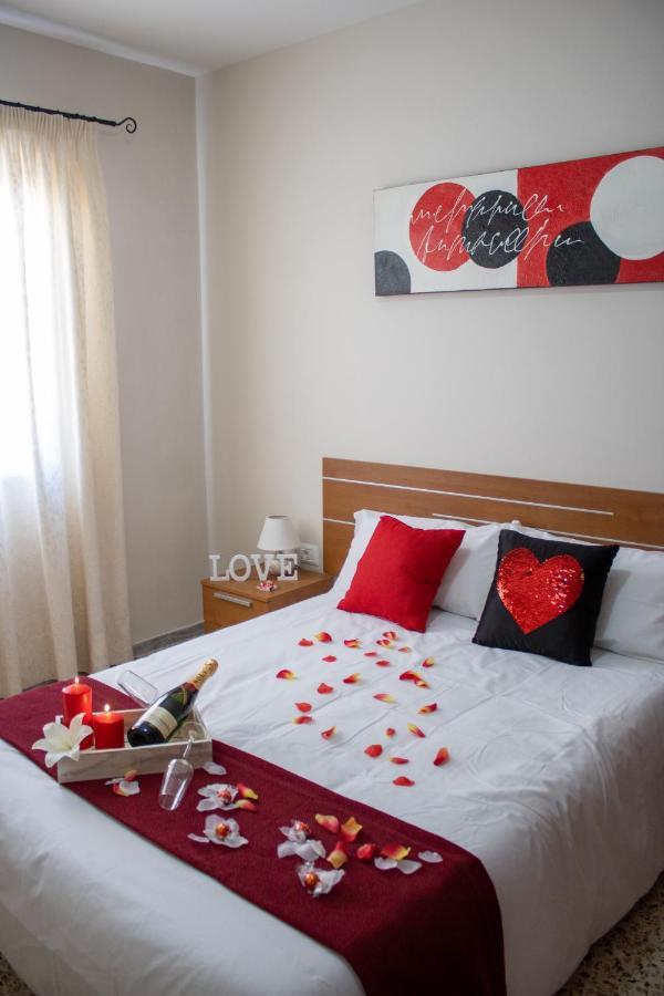 Puesta De Sol Rentals 2Aj Playa de San Juan  Dış mekan fotoğraf